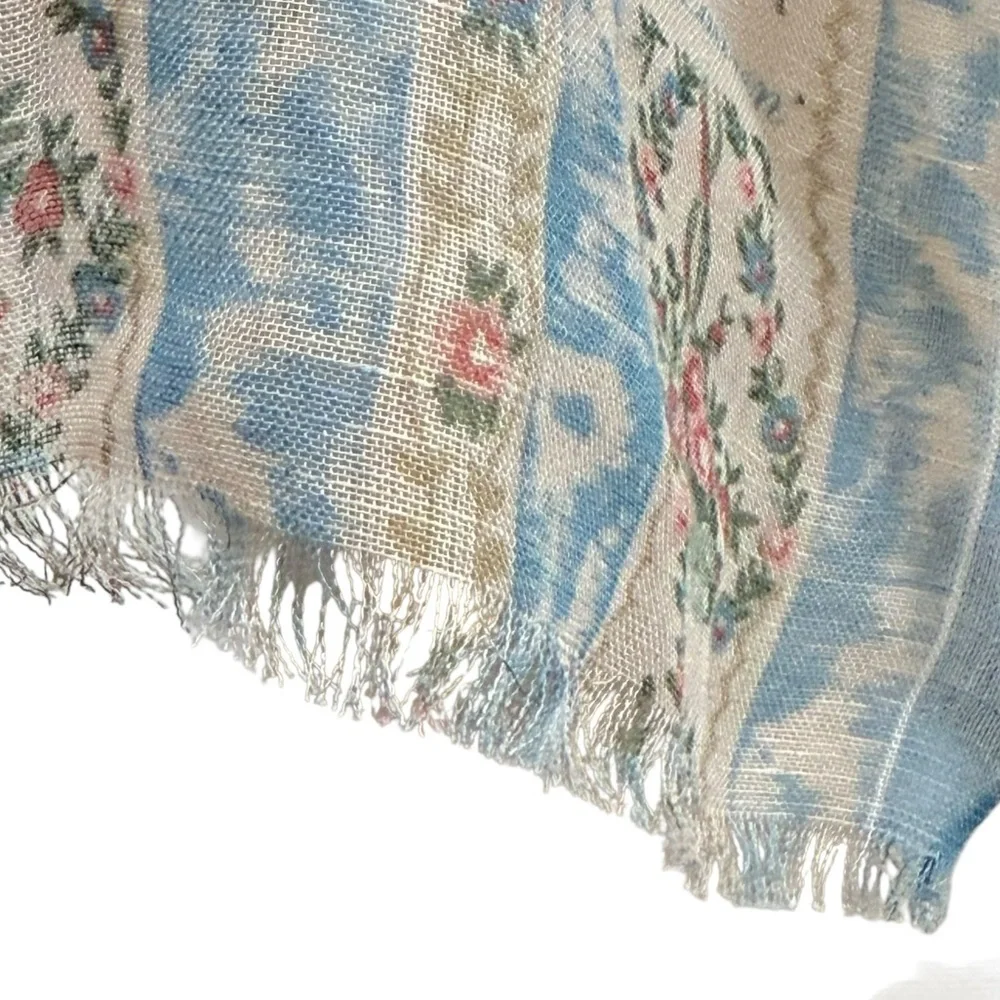 NWT Lauren Ralph Lauren Blue and Cream Floral Stripe Scarf